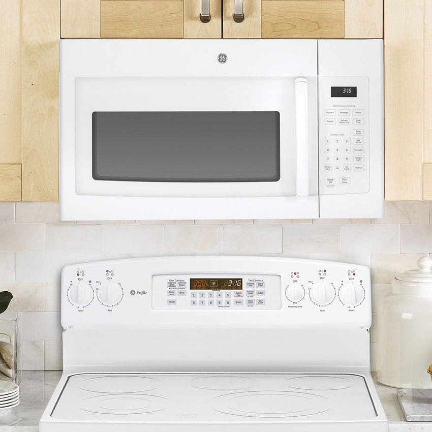 https://superco.com/wp-content/uploads/2023/02/JVM3160DFWW-ge-over-the-range-microwave-oven-04.jpg